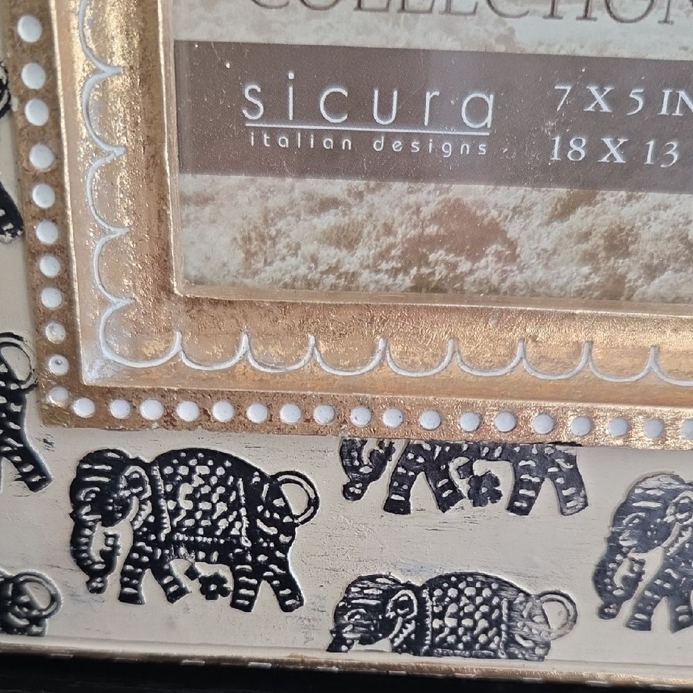 Elephant Patterned Photo Frame - Picture 5 of 8